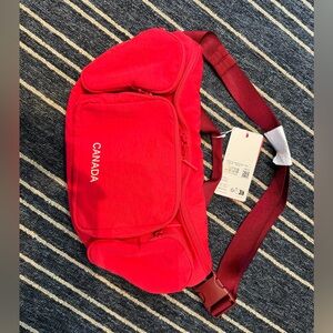 NEW Lululemon utility crossbody bag